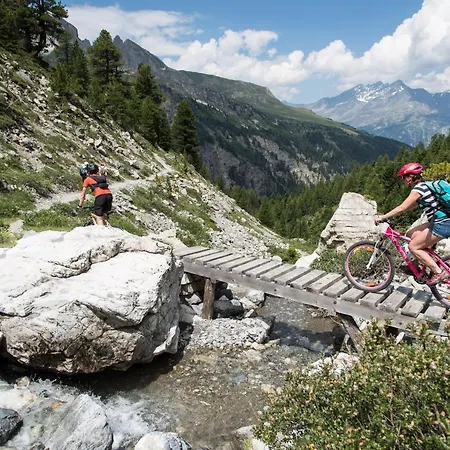 Club Adonis Valfrejus By Olydea Modane